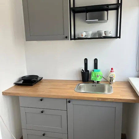 Gst Διαμέρισμα *